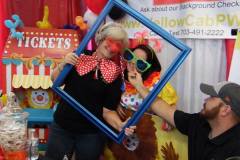 12066026_10153813432397439_375649078397859873_n_1__001